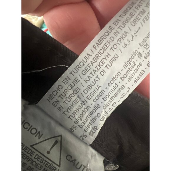 Stradivarius size US 2 black glare jeans - Picture 4 of 4